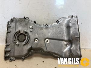 Gebruikte Distributiedeksel Mitsubishi Outlander (GF/GG) 2.0 16V PHEV 4x4 Prijs € 30,00 Margeregeling aangeboden door Van Gils Automotive