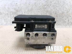 Gebruikte ABS Pomp Fiat Bravo (198A) 1.6 JTD Multijet 120 Prijs op aanvraag aangeboden door Van Gils Automotive