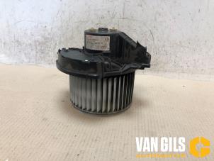 Gebruikte Chaufage Ventilatiemotor Fiat Bravo (198A) 1.6 JTD Multijet 120 Prijs € 40,00 Margeregeling aangeboden door Van Gils Automotive