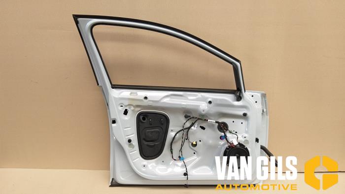 Portier 4Deurs links-voor van een Volkswagen Golf VII (AUA) 1.4 TSI 16V 2016