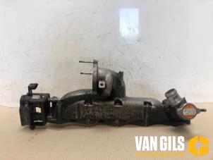 Gebruikte Inlaatspruitstuk Kia Cee'd Sporty Wagon (EDF) 2.0 CRDi 16V 140 Prijs € 30,00 Margeregeling aangeboden door Van Gils Automotive