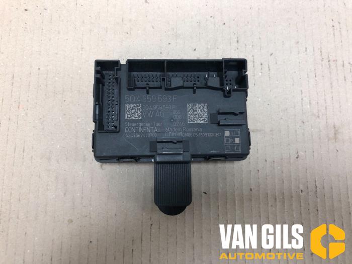 Centrale Deurvergrendelings Module Volkswagen Golf O227459 - foto 1