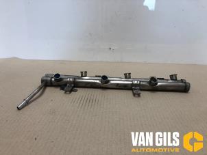 Gebruikte Injector brug Dodge Grand Caravan 3.8 Prijs € 30,00 Margeregeling aangeboden door Van Gils Automotive