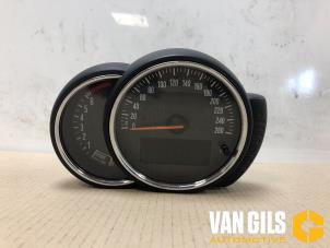 Gebruikte Kilometerteller KM Mini Mini Convertible (F57) 1.5 12V Cooper Prijs € 138,00 Margeregeling aangeboden door Van Gils Automotive