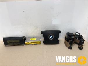 Gebruikte Airbag set BMW 7 serie (E65/E66/E67) 730d 24V Prijs € 350,00 Margeregeling aangeboden door Van Gils Automotive