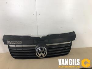 Gebruikte Grille Volkswagen Transporter T5 1.9 TDi Prijs € 40,00 Margeregeling aangeboden door Van Gils Automotive