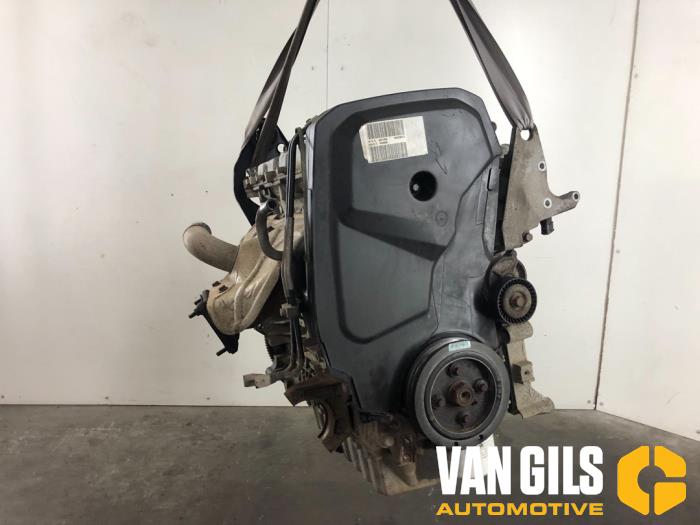 Gebruikte Motor Volvo V70 (GW/LW/LZ) 2.0 10V Prijs € 375,00 Margeregeling aangeboden door Van Gils Automotive