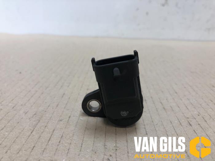 Gebruikte Sensor Nokkenas Fiat Grande Punto (199) 1.2 Prijs € 30,00 Margeregeling aangeboden door Van Gils Automotive