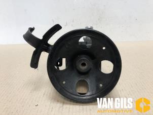 Gebruikte Servopomp Volvo V70 (GW/LW/LZ) 2.0 10V Prijs € 60,00 Margeregeling aangeboden door Van Gils Automotive