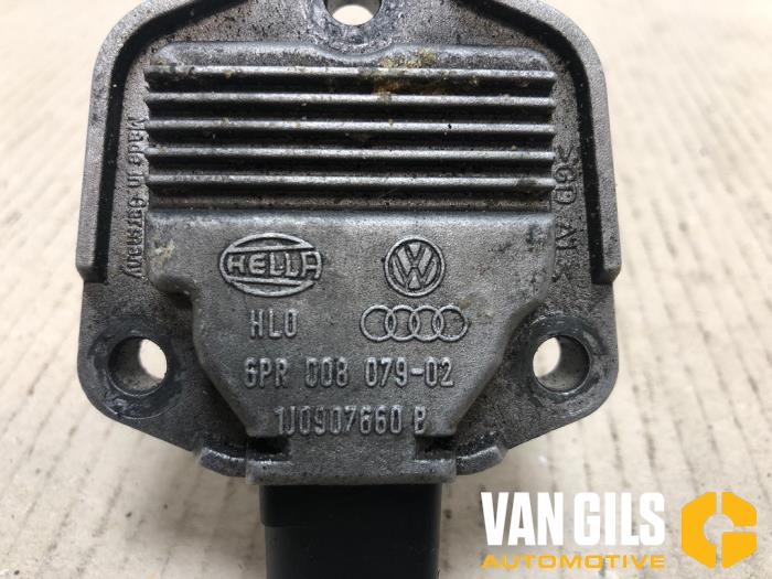 Gebruikte Oliepeil sensor Volkswagen Golf IV (1J1) 1.9 TDI 115 Prijs € 35,00 Margeregeling aangeboden door Van Gils Automotive