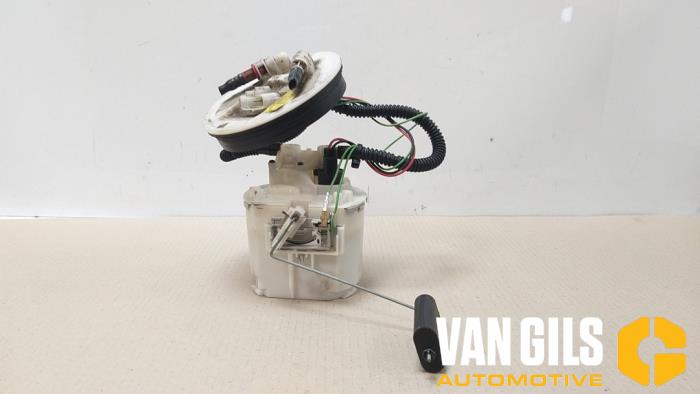 Gebruikte Tank element Pomp Ford Focus 1 Wagon 1.6 16V Prijs € 25,00 Margeregeling aangeboden door Van Gils Automotive