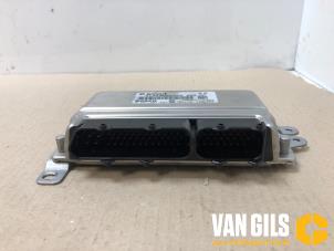 Gebruikte Computer Motormanagement Smart Fortwo Coupé (451.3) 1.0 52kW,Micro Hybrid Drive Prijs € 100,00 Margeregeling aangeboden door Van Gils Automotive