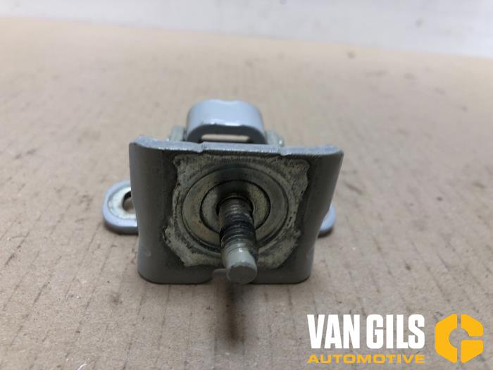 Tailgate hinge Volkswagen Golf O233223 5G6827301C - Van Gils 