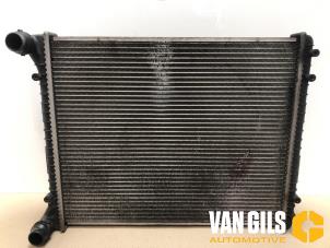 Gebruikte Radiateur Audi A2 (8Z0) 1.4 16V Prijs € 65,00 Margeregeling aangeboden door Van Gils Automotive