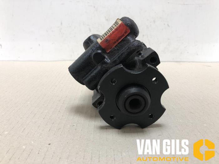 Gebruikte Servopomp Citroen C8 (EA/EB) 3.0 V6 24V Prijs € 60,00 Margeregeling aangeboden door Van Gils Automotive