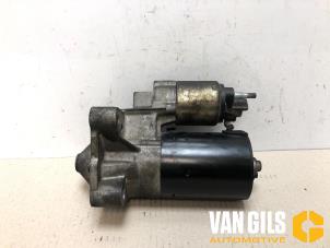 Gebruikte Startmotor Renault Laguna II (BG) 2.0 16V Prijs € 30,00 Margeregeling aangeboden door Van Gils Automotive