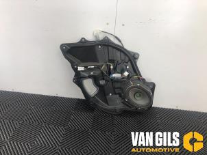 Gebruikte Raammechaniek 4Deurs links-achter Mazda CX-7 2.2 MZR-CD 16V Prijs € 60,00 Margeregeling aangeboden door Van Gils Automotive