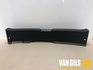 Gebruikte Afdekplaat diversen Mazda CX-7 2.2 MZR-CD 16V Prijs € 30,00 Margeregeling aangeboden door Van Gils Automotive