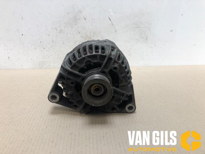 Gebruikte Dynamo Saab 9-5 Estate (YS3E) 2.2 TiD 16V Prijs € 75,00 Margeregeling aangeboden door Van Gils Automotive