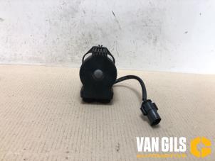 Gebruikte Vacuumpomp Rembekrachtiging BMW 7 serie (E65/E66/E67) 730d 24V Prijs € 50,00 Margeregeling aangeboden door Van Gils Automotive