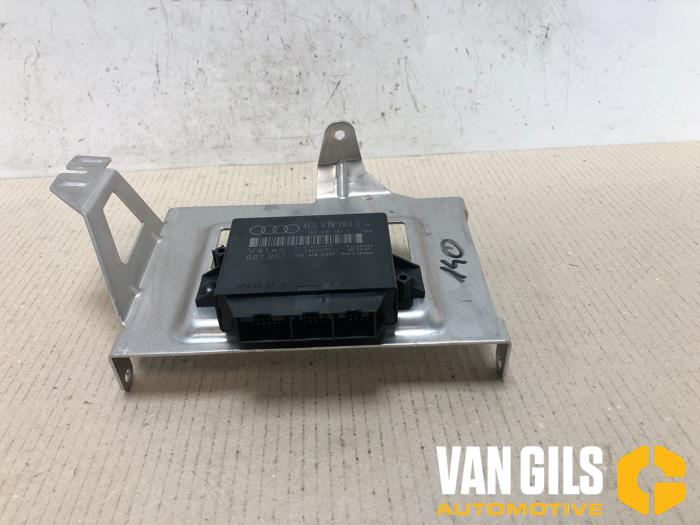 Gebruikte Module PDC Audi A8 (D3) 3.0 TDI V6 24V Quattro Prijs € 30,00 Margeregeling aangeboden door Van Gils Automotive