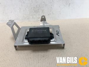 Gebruikte PDC Module Audi A8 (D3) 3.0 TDI V6 24V Quattro Prijs € 30,00 Margeregeling aangeboden door Van Gils Automotive