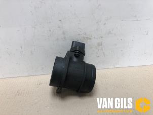 Gebruikte Luchtmassameter Volkswagen Sharan (7M8/M9/M6) 1.9 TDI 115 Prijs € 30,00 Margeregeling aangeboden door Van Gils Automotive