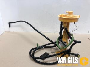 Gebruikte Tank element Pomp BMW X5 (F15) xDrive 40d 3.0 24V Prijs € 80,00 Margeregeling aangeboden door Van Gils Automotive