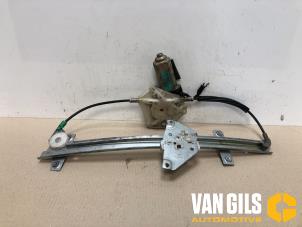 Gebruikte Ruitmechaniek 4Deurs rechts-achter Volvo V40 (VW) 1.8 16V Prijs € 50,00 Margeregeling aangeboden door Van Gils Automotive
