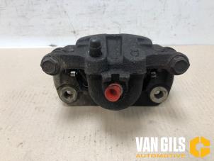 Gebruikte Remklauw (Tang) rechts-achter Mazda CX-7 2.2 MZR-CD 16V Prijs op aanvraag aangeboden door Van Gils Automotive