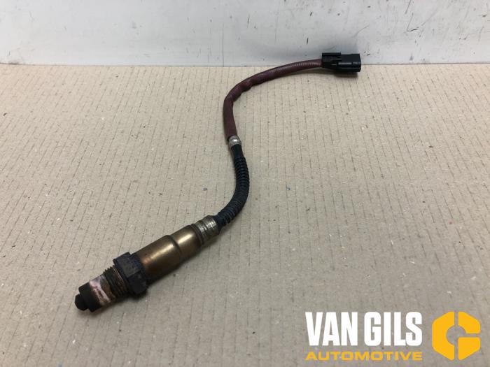 Gebruikte Lambda Sonde Renault Grand Scénic III (JZ) 1.4 16V TCe 130 Prijs € 30,00 Margeregeling aangeboden door Van Gils Automotive