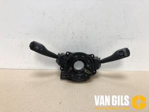 Gebruikte Combischakelaar Stuurkolom BMW 3 serie (E46/4) 316i 16V Prijs € 50,00 Margeregeling aangeboden door Van Gils Automotive