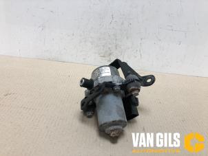 Gebruikte Vacuumpomp Rembekrachtiging Volkswagen Polo VI (AW1) 1.0 TSI 12V Prijs op aanvraag aangeboden door Van Gils Automotive