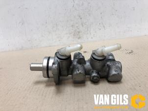 Gebruikte Hoofdremcilinder Kia Picanto (BA) 1.0 12V Prijs € 75,00 Margeregeling aangeboden door Van Gils Automotive