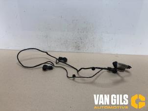 Gebruikte PDC Sensor Set Ford Fiesta 6 (JA8) 1.6 TDCi 16V ECOnetic Prijs op aanvraag aangeboden door Van Gils Automotive