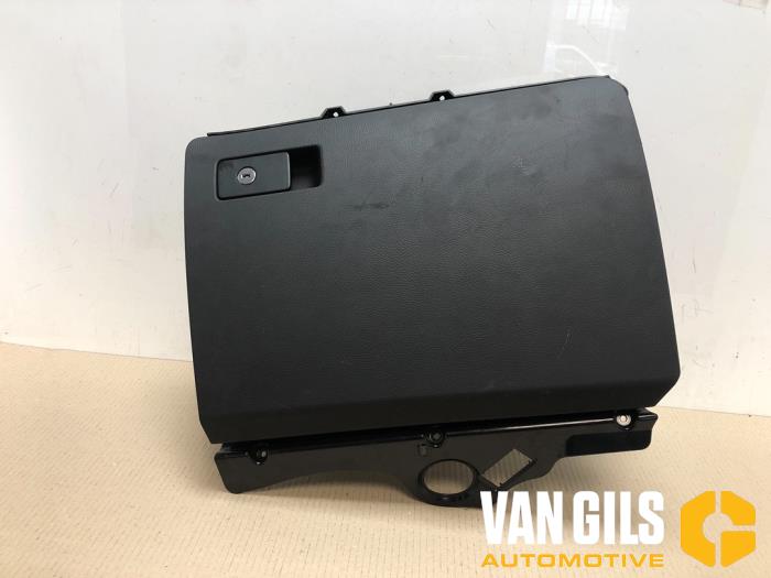 Dashboardkastje Volkswagen Passat O243855 - foto 1
