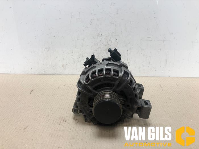 Gebruikte Dynamo Volvo V40 Cross Country (MZ) 2.0 D3 20V Prijs op aanvraag aangeboden door Van Gils Automotive