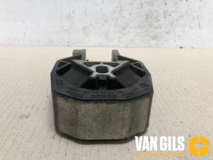 Gebruikte Motorrubber Volvo V40 Cross Country (MZ) 2.0 D3 20V Prijs op aanvraag aangeboden door Van Gils Automotive