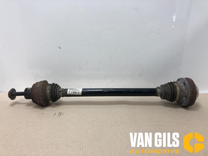 Gebruikte Aandrijfas rechts-achter Audi A6 (C7) 3.0 TDI V6 24V Quattro Prijs € 75,00 Margeregeling aangeboden door Van Gils Automotive