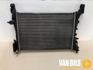 Gebruikte Radiateur Opel Corsa D 1.2 16V Prijs € 87,00 Margeregeling aangeboden door Van Gils Automotive