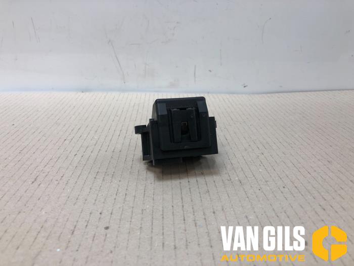 Cruise Control Bediening van een BMW 5 serie Touring (E61) 525d 24V 2004