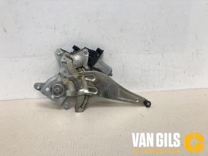 Gebruikte Ruitmechaniek 4Deurs rechts-achter Suzuki Swift (ZA/ZC/ZD1/2/3/9) 1.3 VVT 16V Prijs € 45,00 Margeregeling aangeboden door Van Gils Automotive