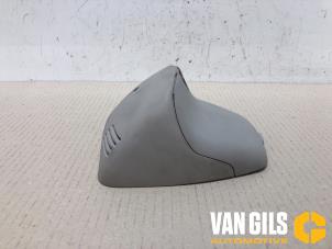 Gebruikte Afdekplaat diversen Renault Clio IV (5R) 1.5 Energy dCi 90 FAP Prijs € 30,00 Margeregeling aangeboden door Van Gils Automotive