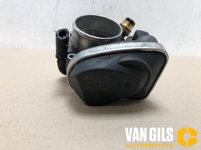 Gebruikte Gasklephuis Alfa Romeo 159 Sportwagon (939BX) 1.8 MPI 16V Prijs € 45,00 Margeregeling aangeboden door Van Gils Automotive