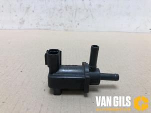 Gebruikte Vacuum ventiel Toyota Aygo (B10) 1.0 12V VVT-i Prijs € 30,00 Margeregeling aangeboden door Van Gils Automotive