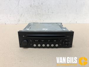 Gebruikte Radio CD Speler Peugeot 207 SW (WE/WU) 1.6 HDi Prijs op aanvraag aangeboden door Van Gils Automotive