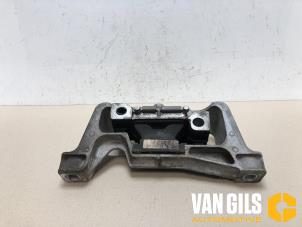 Gebruikte Motorrubber Mercedes B (W246) 2.1 B-220 CDI BlueEFFICIENCY, B-220d 16V Prijs op aanvraag aangeboden door Van Gils Automotive