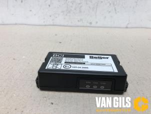 Gebruikte Telefoon interface Mercedes B (W246) 2.1 B-220 CDI BlueEFFICIENCY, B-220d 16V Prijs op aanvraag aangeboden door Van Gils Automotive