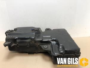 Gebruikte Tank adblue Volkswagen Transporter T6 2.0 TDI 204 4Motion Prijs € 249,99 Margeregeling aangeboden door Van Gils Automotive