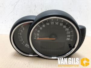 Gebruikte Kilometerteller KM Mini Mini (F55) 1.5 12V Cooper Prijs € 138,00 Margeregeling aangeboden door Van Gils Automotive